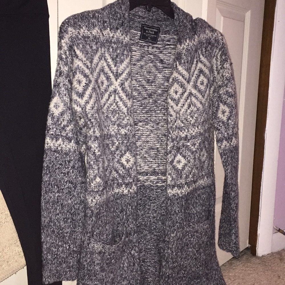 Abercrombie and Fitch cardigan